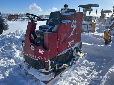 Factory Cat XR 34C Ride-On Electric Floor Scrubber