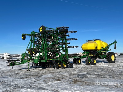 John Deere 1870 55 ft Air Drill
