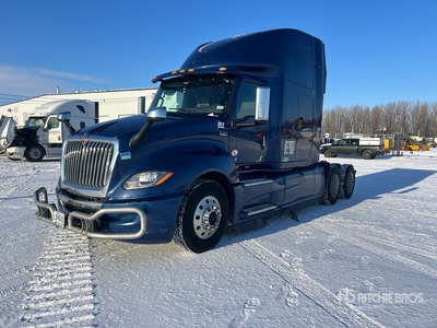 2022 International LT625 6x4 T/A Sleeper Truck Tractor