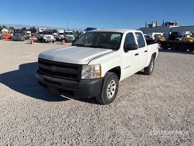 2011 Chevrolet Silverado 1500 4x4 Crew Cab Pickup