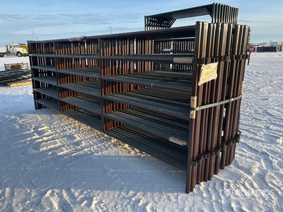 2025 BYT HDALYPNL16 QTY(21) 16Ft Alley Livestock Panel (Unused)