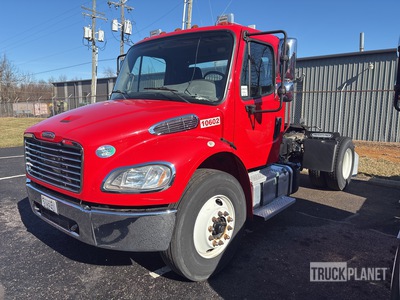 2020 Freightliner M2 106 4x2 Day Cab Truck Tractor