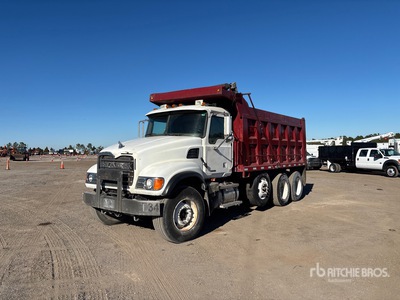 2006 Mack CV713 8x4 4-Achs Kipper-Lkw