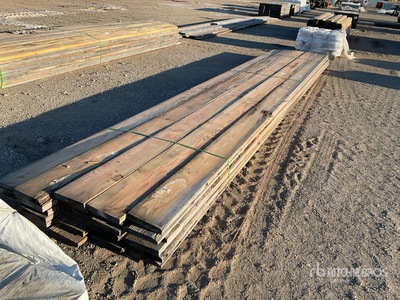 Quantity of (30) 2 in x 10 in x 22 ft SPF Holz (Unused)