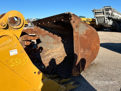 Cat 124 in Q/C Side Dump Wheel Loader Bucket - Fits Cat 950 K/M
