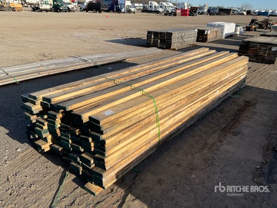 Quantity of (189) 2 in x 6 in x 14 ft SPF 木材 (Unused)