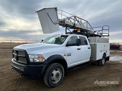 2004 Telelift TTS-20-GY 31 ft on 2015 Ram 4500 4x4 Crew Cab Piattaforma autocarrata (Inoperable)