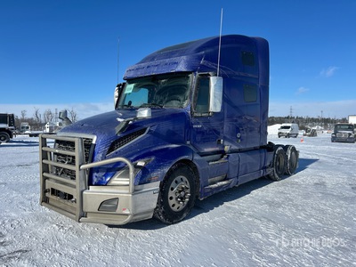 2019 Volvo VNL760 6x4 T/A Sleeper Truck Tractor