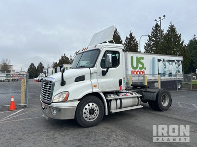 2013 Freightliner Cascadia 113 4x2 Cabina per trattore stradale 2 assi