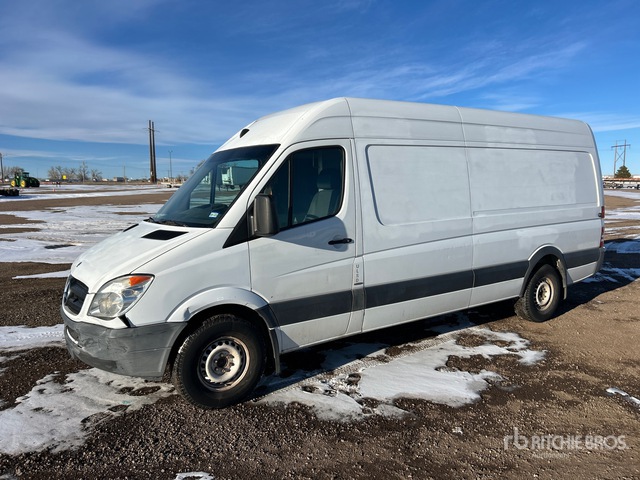 2011 Mercedes-Benz Sprinter 2011 Mercedes-Benz Sprinter Cargo Van
