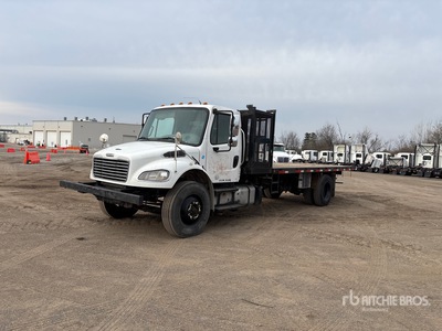 2016 Freightliner M2 106 4x2 Flatbed Truck