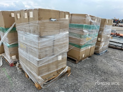 Quantity of Spray Guns & Tanks Różne