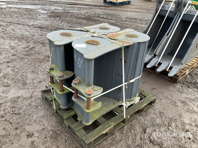 Quantity of (4) Strickland ZX26 740 mm Digging Excavator Bucket - Fits Hitachi ZX22/26 (Unused)