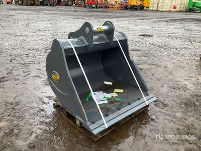 Strickland BT15 1200 mm Digging Excavator Bucket - Fits JCB JS160 (Unused)