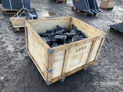 Quantity of (150) Strickland (LEFT HAND) Bucket Teeth (Unused) - Fits JCB 3CX