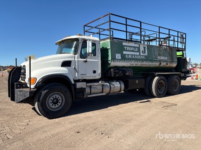 2007 Mack CV713 Hydro-semoir monté sur camion