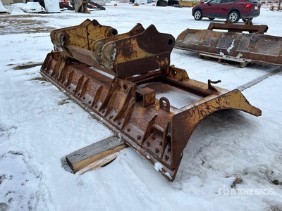 Weldco Mech 132 in Angle Blade