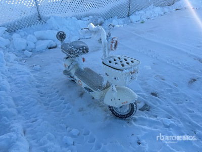 2024 Racoon RC-G1.5 Scooter (Inoperable)