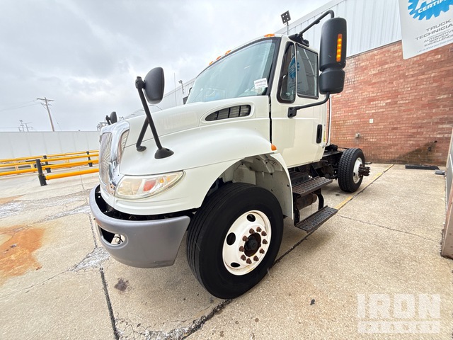 1HSMKAAN8AH281406 International 4400 Photo 1