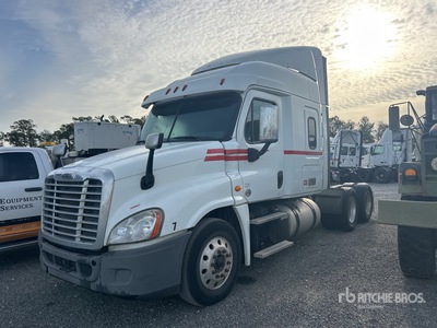 2017 Freightliner Cascadia 125 6x4 T/A Slaapcabine Trekker