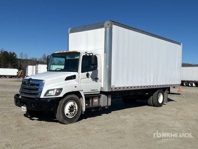 2018 Hino 258 4x2 Van Truck
