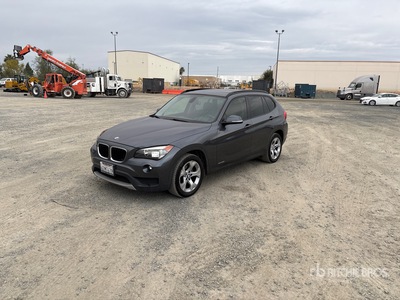 2013 BMW X1 Automobile