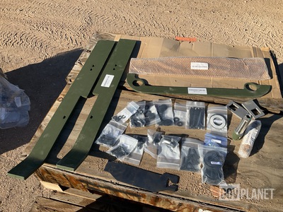 (15) Oshkosh 3904882 Vehicular Door Parts Kits