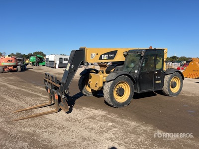 2015 Cat TL943C Telehandler