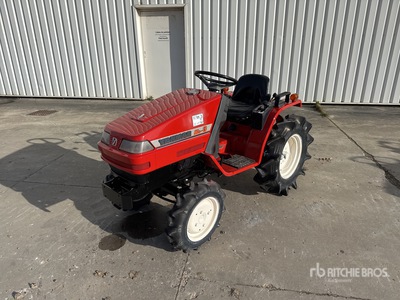 Yanmar KE3 4WD Tracteur Utilitaire جرار متعدد الاستخدامات