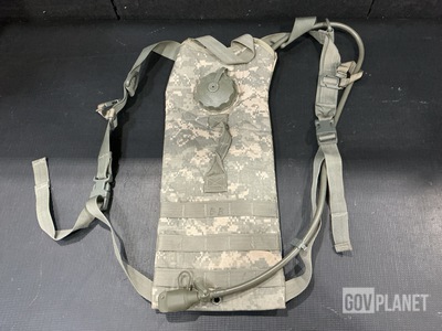 (67) Hydration System Carriers