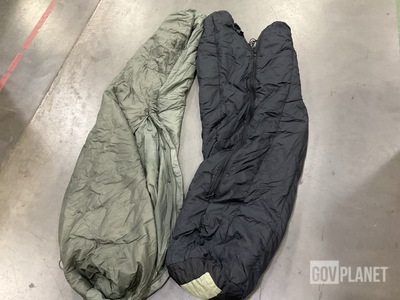 (30) Sleeping Bags