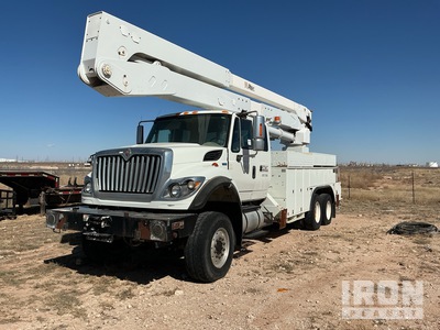 2012 Altec A72-T 6x6 Camion pelle