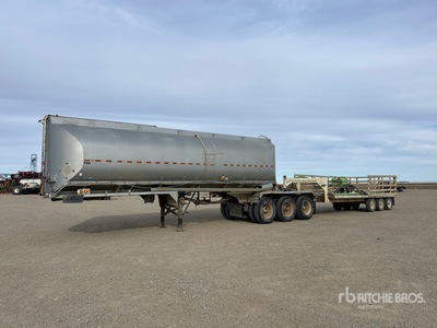 2001 Hutchinson 23000 L Tri/A Lead Tanker Trailer
