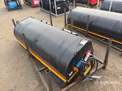 2026 GIYI GY-BS72 72 in Skid Steer Sweeper (Unused)