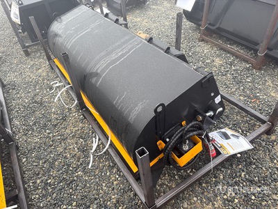 2026 GIYI GY-BS72 72 in Skid Steer Sweeper (Unused)