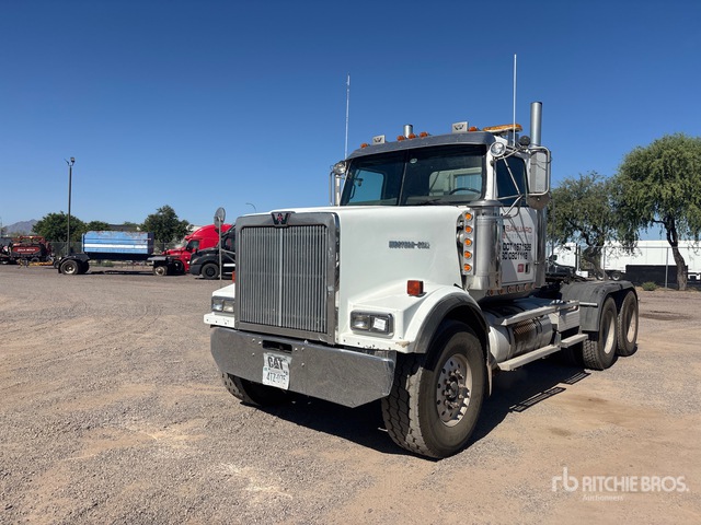 2004 Western Star 4900 6x4 T/A Day Cab Truck Tractor
