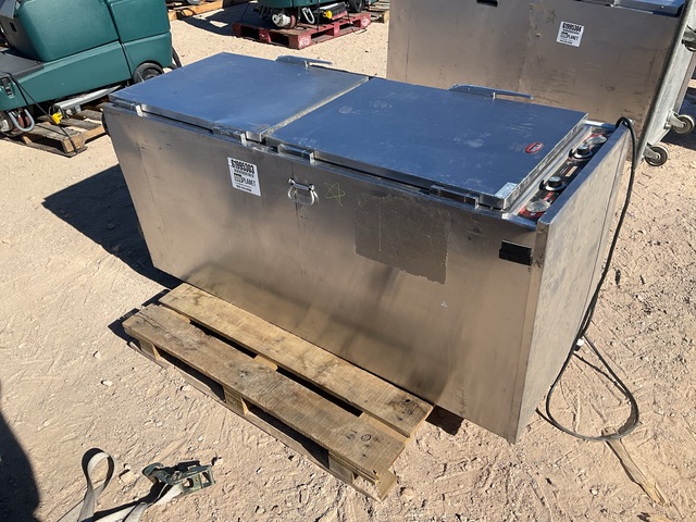 FWE HLC-2127-9-9 Heated Cabinet