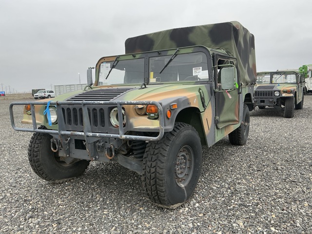 1997 AM General M1097A2 HMMWV 2 Door Soft Top w/Truck Body