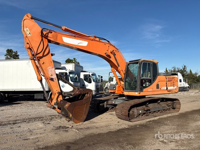 2013 Doosan DX225LC Rupsgraafmachine (Inoperable)