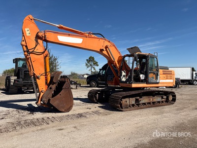 2013 Doosan DX225LC-3 Rupsgraafmachine (Inoperable)