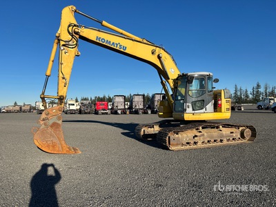 2007 Komatsu PC228USLC-3EO Excavadora de Cadenas