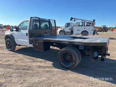 2006 Ford F-550 XL 4x4 Flatbed Truck