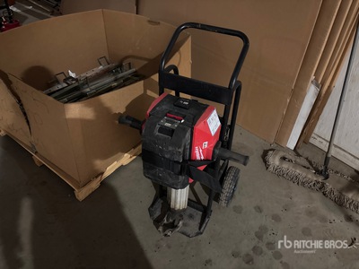 Milwaukee MX FUEL 1-1/8" Demolition Breaker