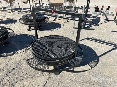 Big Daddy Crank Lift Firepit (Unused)