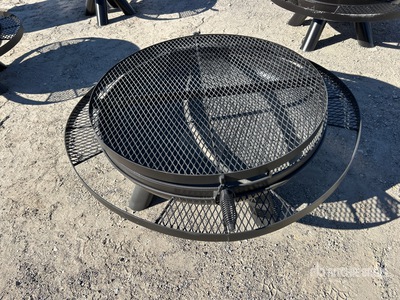 Big Daddy Circular Fire Pit with Grate (Unused)