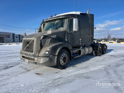 2017 Volvo VNL 6x4 Tracteur routier couchette