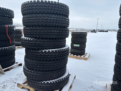 Quantity of (8) GFT GF118 11R24.5 Zig Zag Trailer Tires