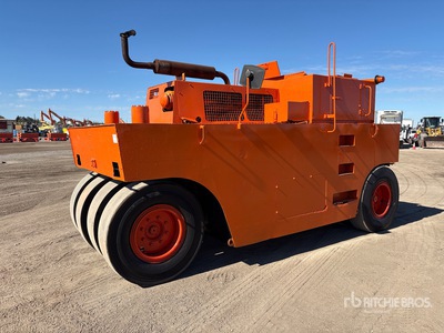 1987 Hamm GRW15 Pneumatic Roller