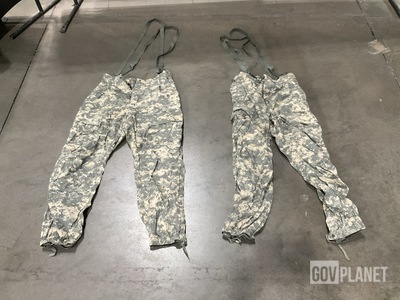 (300) Pairs of Cold Weather Trousers