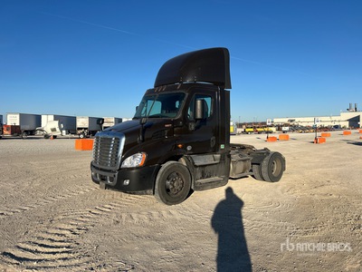 2017 Freightliner Cascadia 113 4x2 Cabeza Tractora Cabina Corta